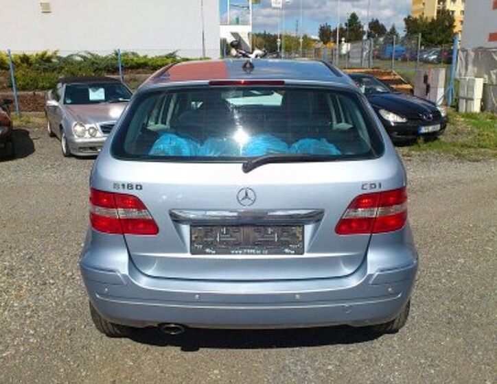 Mercedes-Benz Třídy B 6