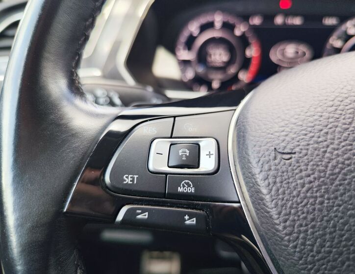 Volkswagen Tiguan 31