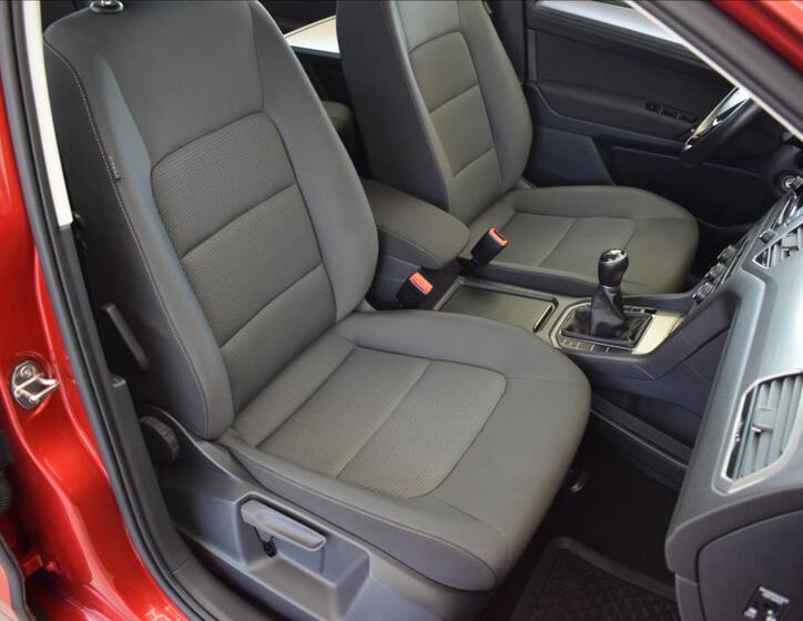 Volkswagen Golf Sportsvan 14