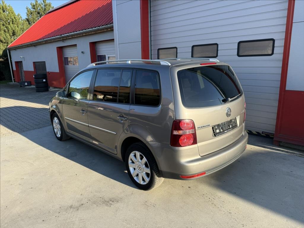 Volkswagen Touran MPV 2,0 l 103 kw