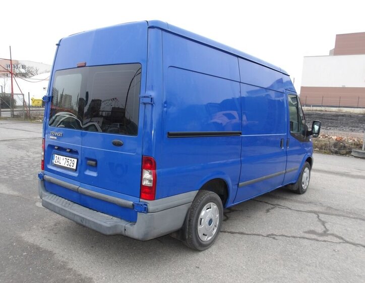 Ford Transit Skříň 2,2 l 63 kw