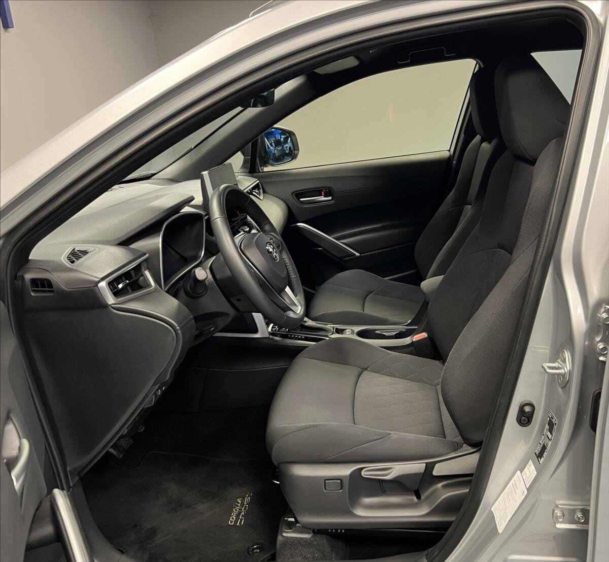 Toyota Corolla Cross SUV 1,8 l 72 kw