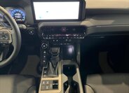 Toyota Land Cruiser 9