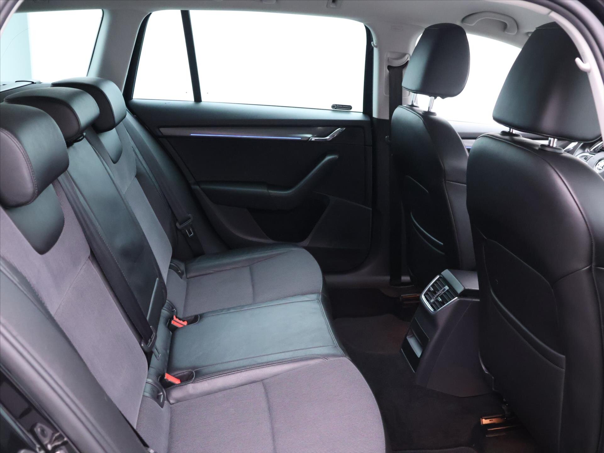 Škoda Octavia Liftback 2,0 l 110 kw