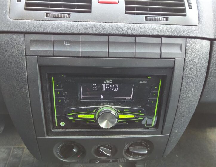 Škoda Fabia Hatchback 1,2 l 40 kw