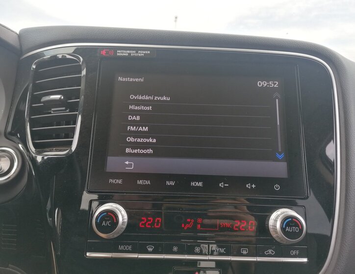 Mitsubishi Outlander 16