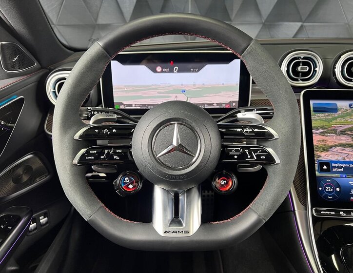 Mercedes-Benz Třídy C Kombi 2,0 l 500 kw