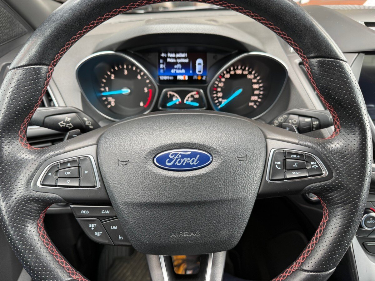 Ford Kuga SUV / Terénní 2,0 l 132 kw