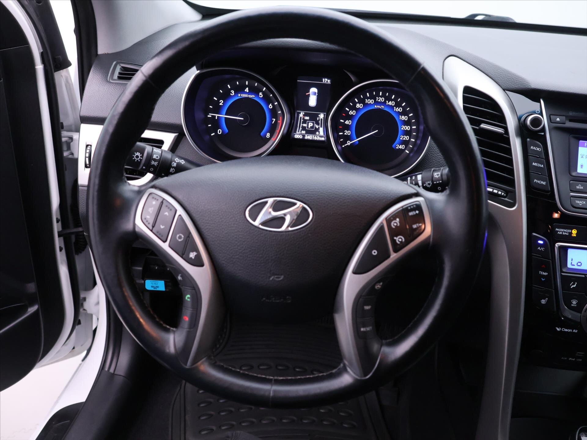 Hyundai i30 Kombi 1,6 l 99 kw