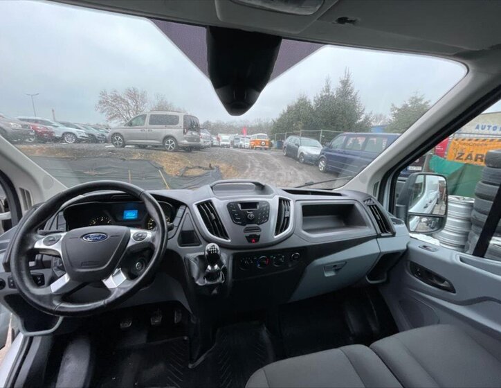 Ford Transit Skříň 2,0 l 96 kw