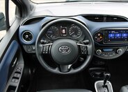 Toyota Yaris Kombi 1,5 l 82 kw