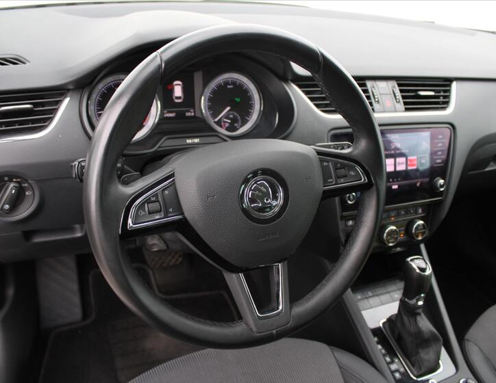 Škoda Octavia 13