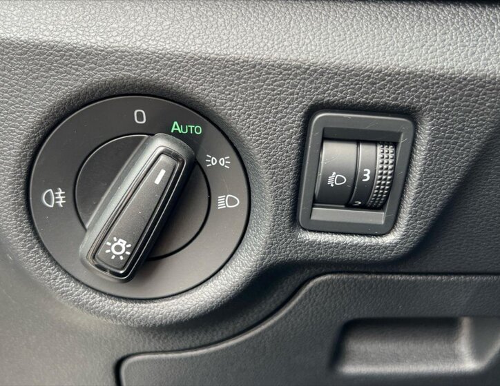 Škoda Kamiq Hatchback 999,0 81 kw