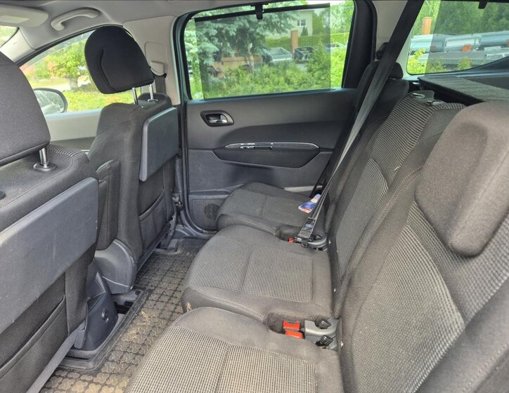 Peugeot 5008 Kombi 1,6 l 115 kw