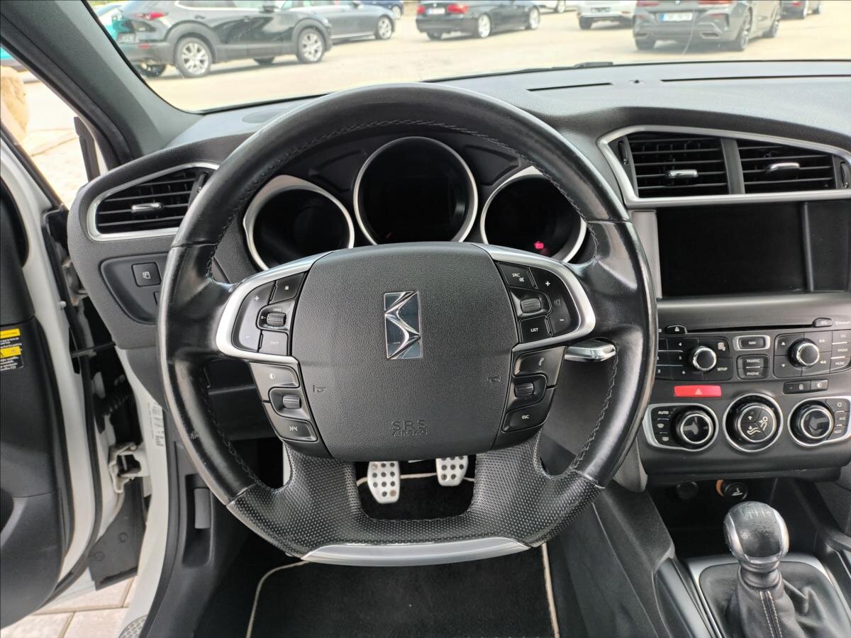 Citroën DS4 Hatchback 1,6 l 147 kw