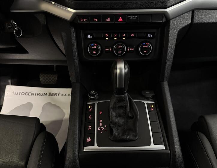 Volkswagen Amarok 25