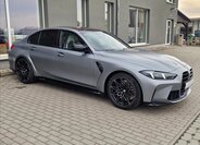 BMW M3 Sedan / Limuzína 3,0 l 390 kw