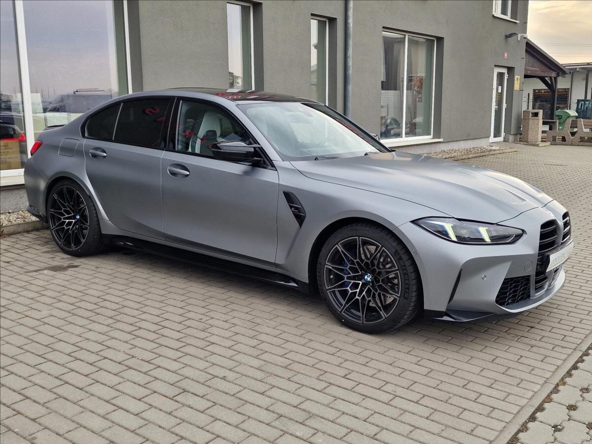 BMW M3 Sedan / Limuzína 3,0 l 390 kw