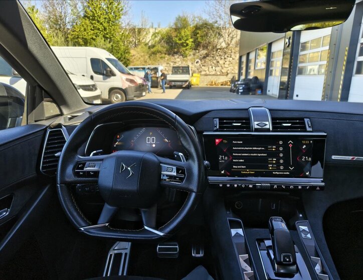 DS Automobiles DS7 Crossback SUV / Terénní 2,0 l 130 kw