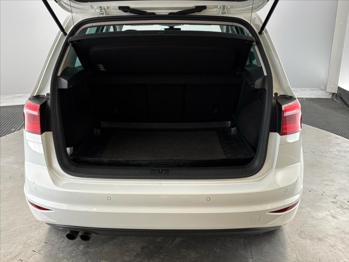 Volkswagen Golf Sportsvan MPV 1,4 l 92 kw