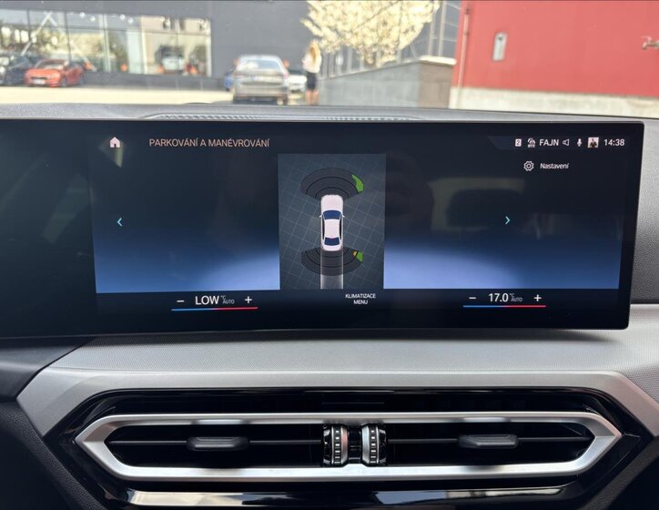 BMW Řada 3 Sedan / Limuzína 2,0 l 115 kw