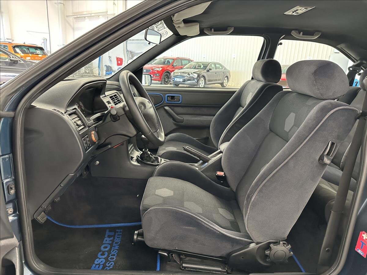 Ford Escort Hatchback 2,0 l 162 kw