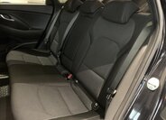 Hyundai i30 14