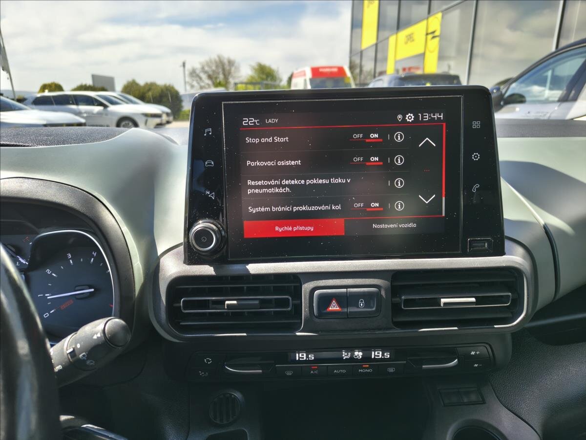 Citroën Berlingo MPV 1,5 l 96 kw