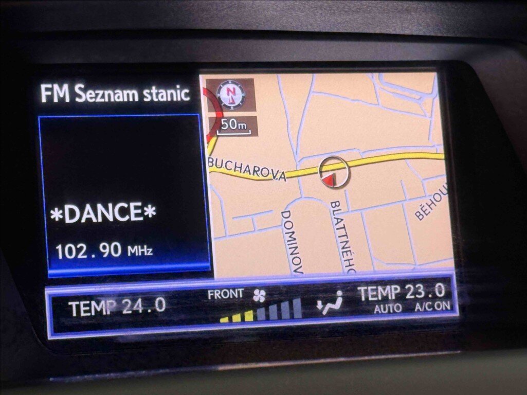 Lexus RX SUV 3,5 l 183 kw