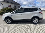 Ford Kuga SUV / Terénní 1,5 l 110 kw