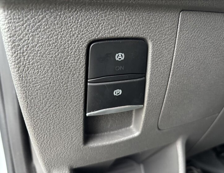 Ford Transit Skříň 2,0 l 96 kw