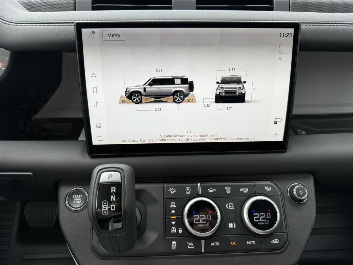 Land Rover Defender SUV / Terénní 3,0 l 147 kw