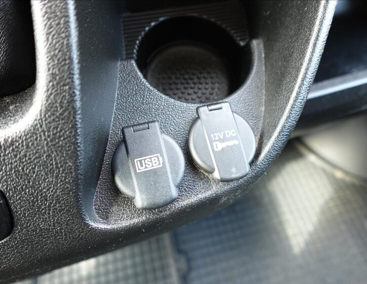 Opel Movano Valník 2,2 l 121 kw