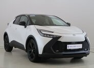 Toyota C-HR SUV 1,8 l 72 kw