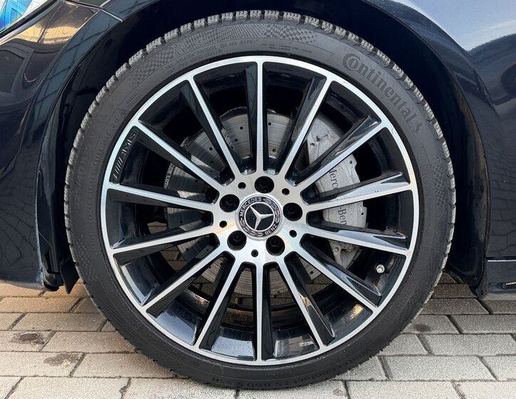 Mercedes-Benz Třídy C Kupé 2,1 l 150 kw