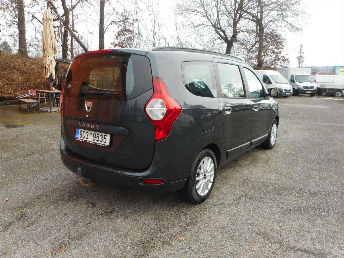 Dacia Lodgy