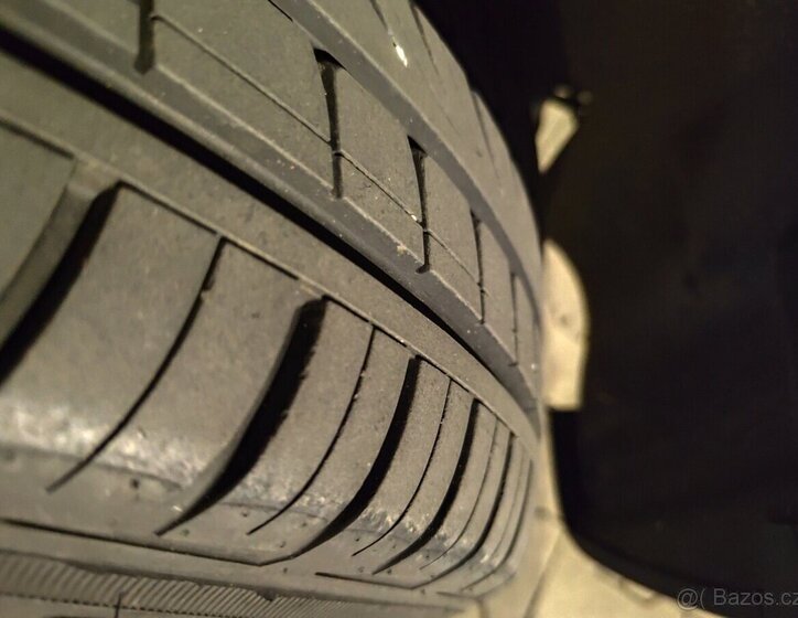 BMW X5 Kombi 0,0 173 kw