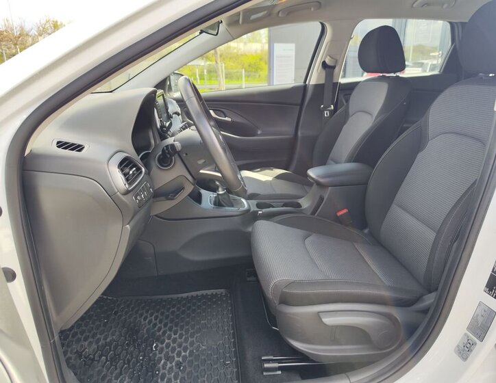 Hyundai i30 Kombi 998,0 88 kw