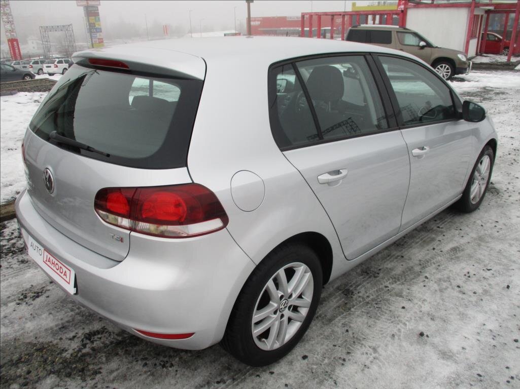 Volkswagen Golf Hatchback 1,4 l 90 kw