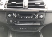 BMW X6 Kombi 3,0 l 180 kw