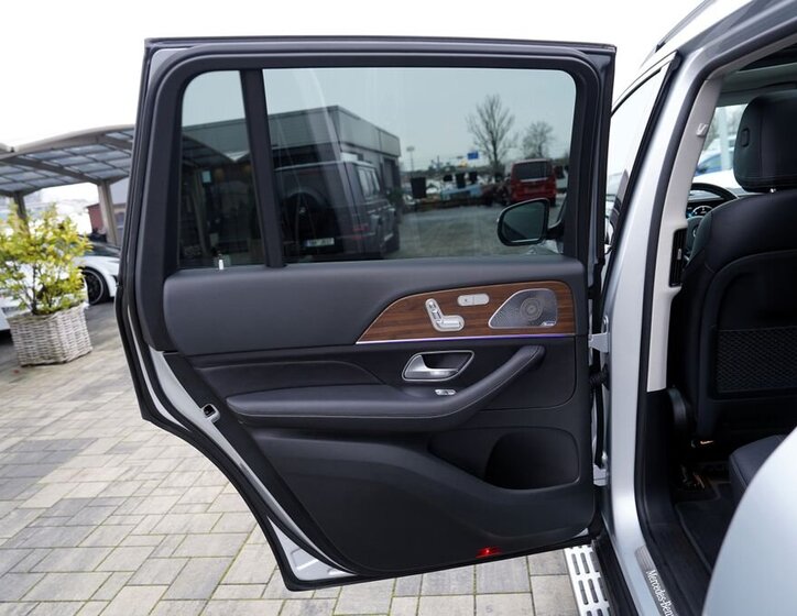 Mercedes-Benz GLS 19