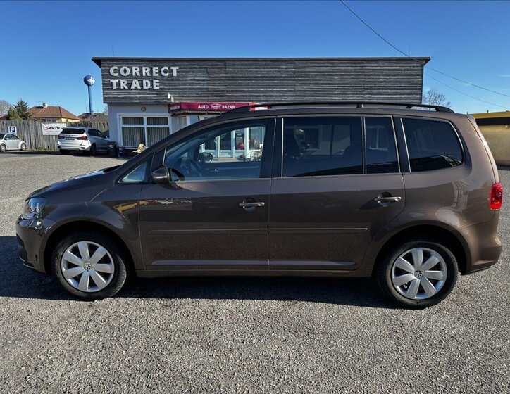 Volkswagen Touran MPV 1,2 l 77 kw
