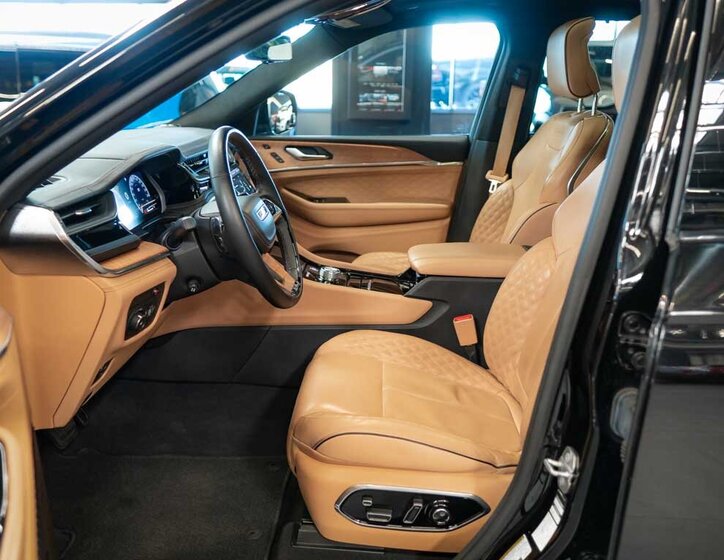 Jeep Grand Cherokee SUV / Terénní 5,7 l 266 kw