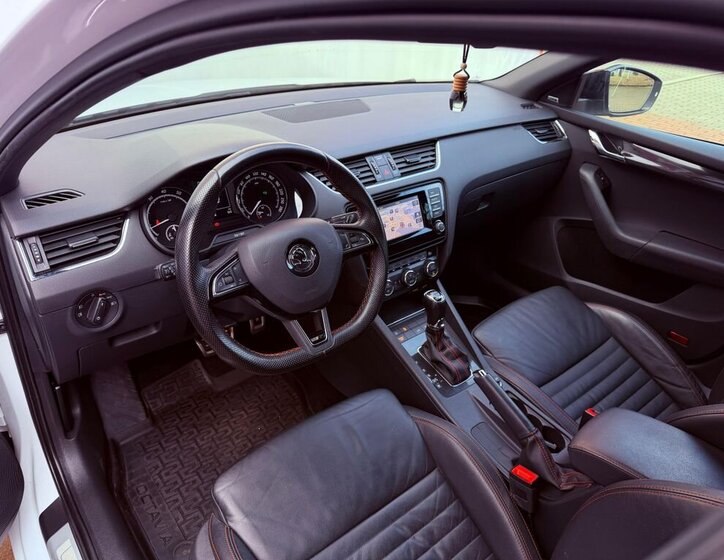 Škoda Octavia Kombi 0,0 162 kw