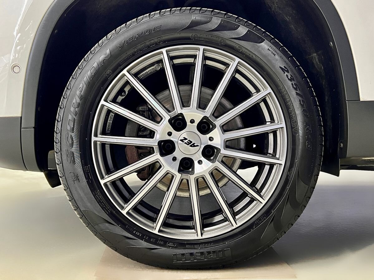 Volkswagen Tiguan SUV 2,0 l 132 kw