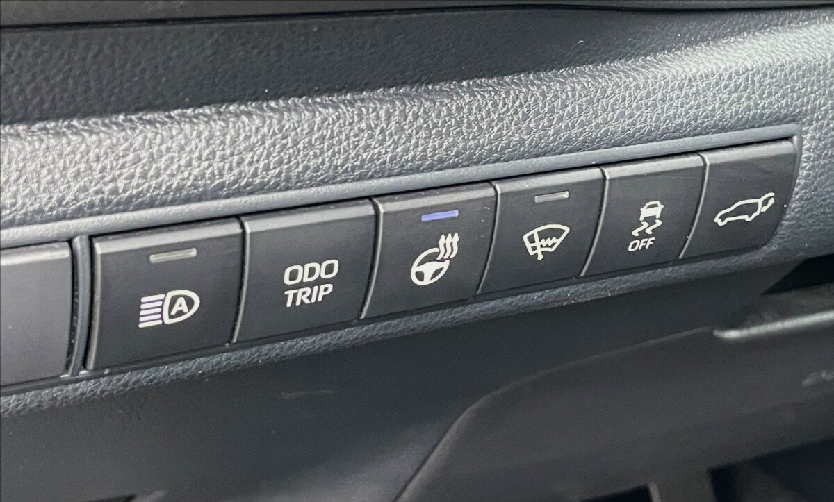 Toyota Corolla Kombi 2,0 l 112 kw