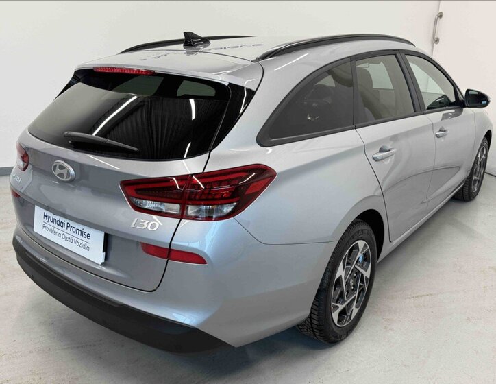 Hyundai i30 Kombi 1,5 l 103 kw