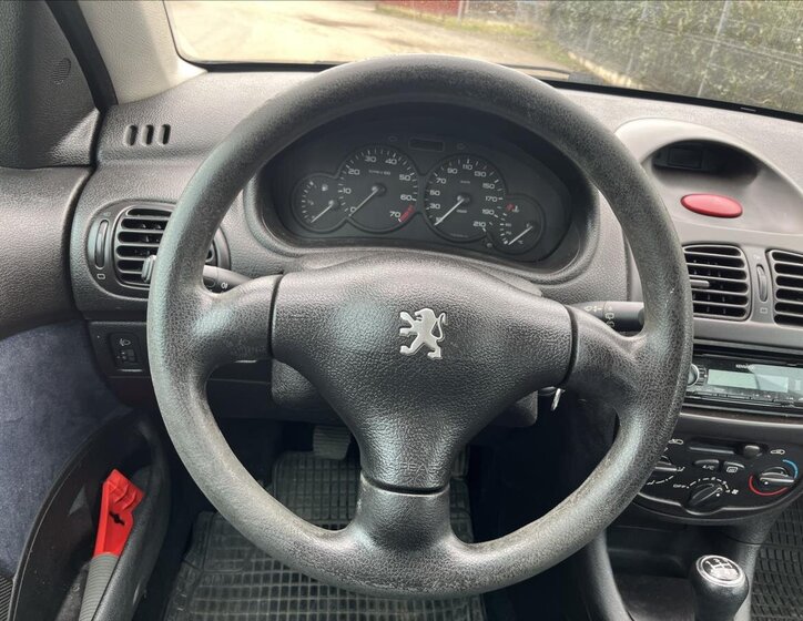 Peugeot 206 Hatchback 1,4 l 55 kw