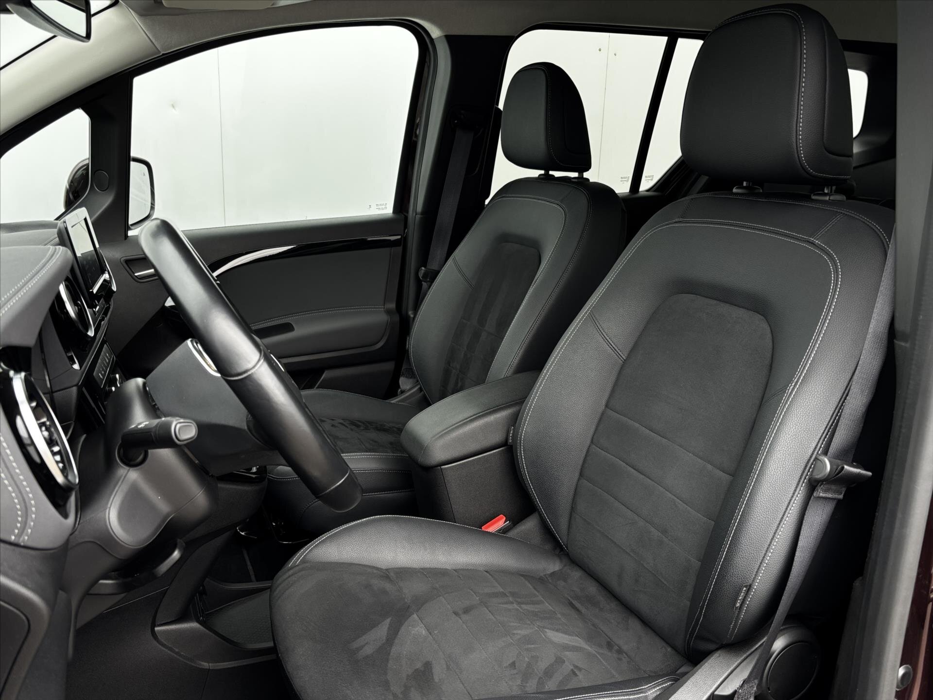 Mercedes-Benz Třídy T MPV 1,3 l 96 kw