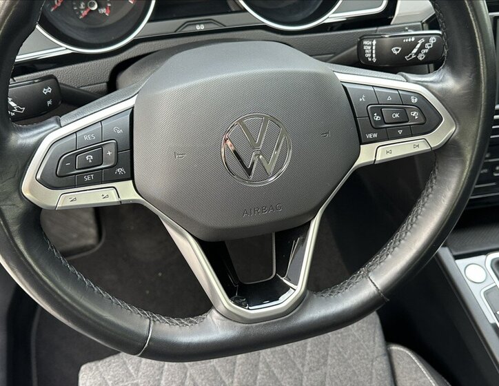 Volkswagen Passat Kombi 1,5 l 110 kw